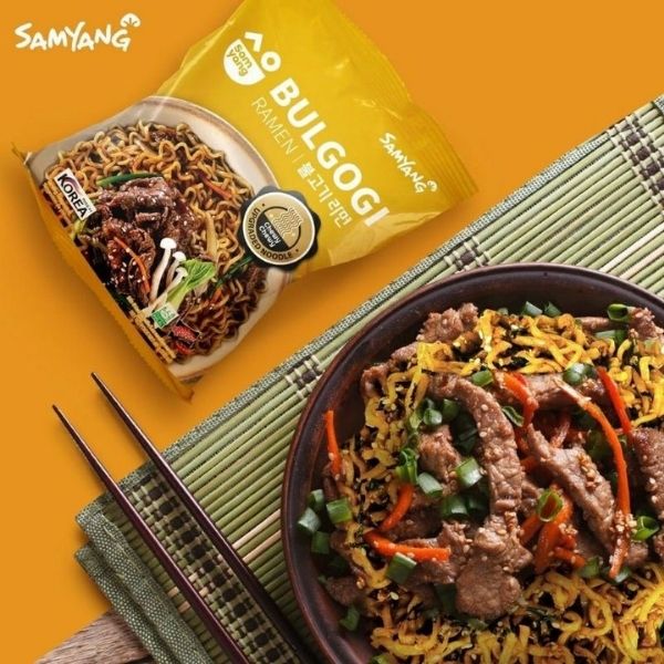 บะหมี่กึ่งสำเร็จรูปแบบแห้ง รสบูลโกกิ 80g ( แพค 5 ห่อ )