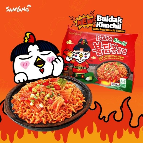 บะหมี่กึ่งสำเร็จรูปแบบแห้ง รสกิมจิสูตรไก่เผ็ด 135g ( แพค 5 ห่อ )